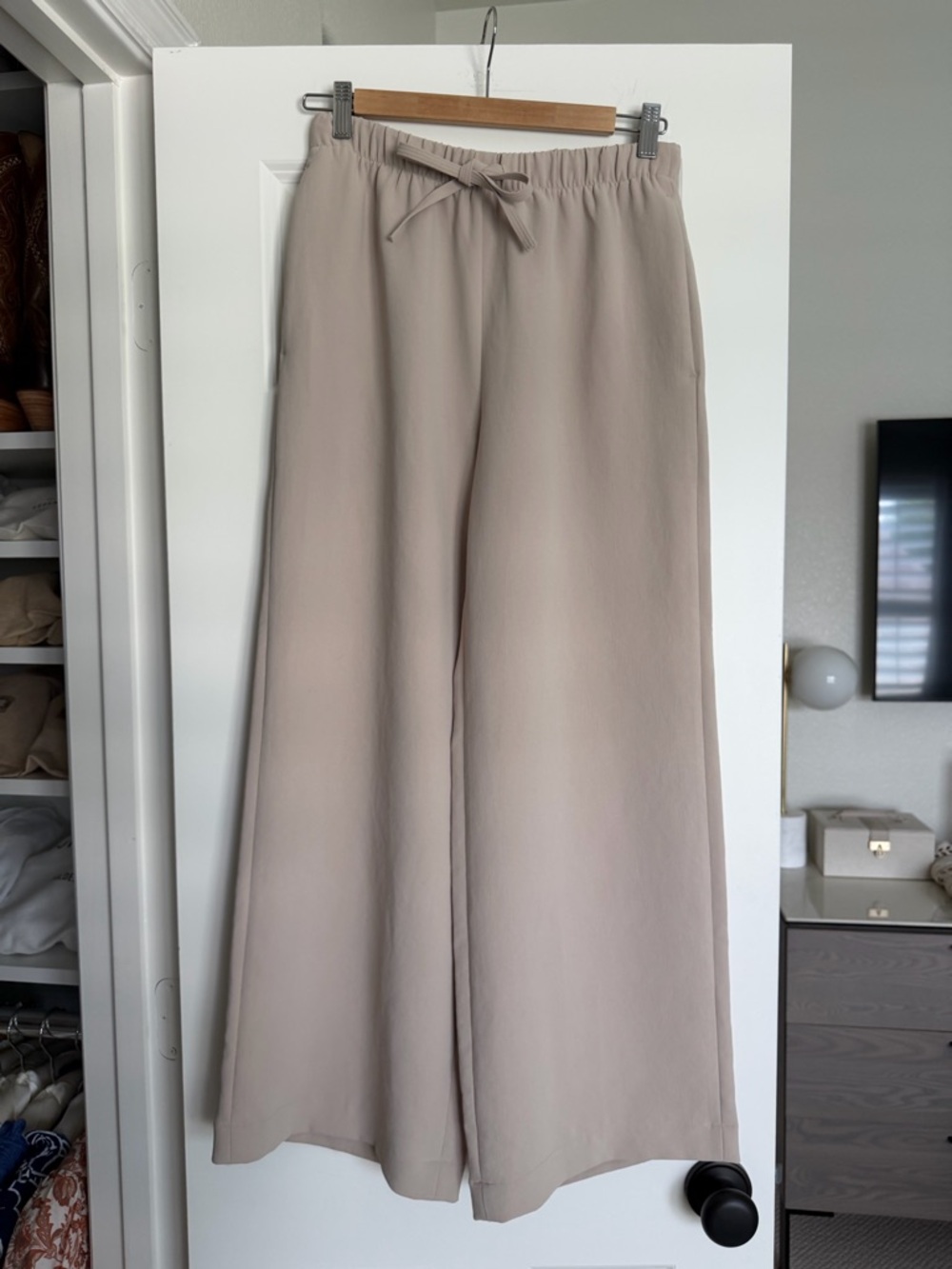 Aritzia The Lodge Pant